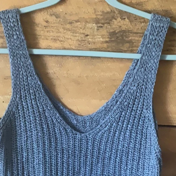 Blue Knit Women's Top - Picture 2 of 5